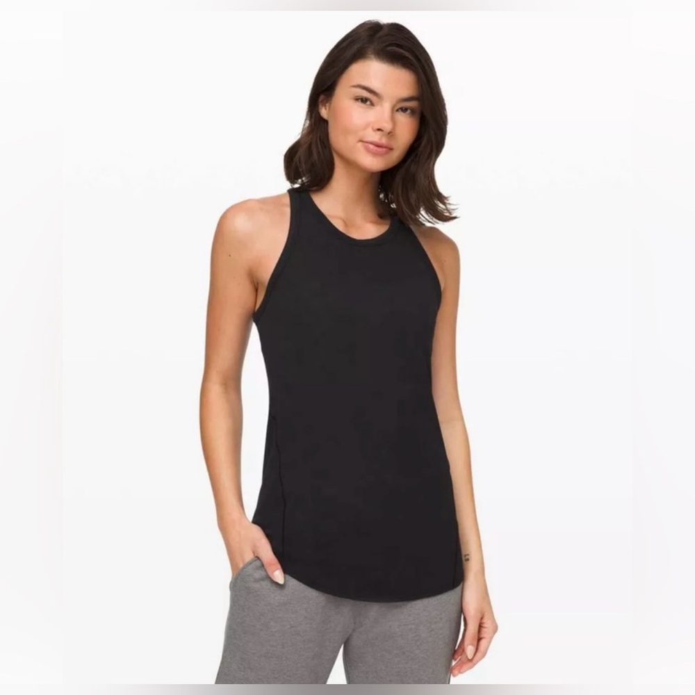 Lululemon ribbed black tank